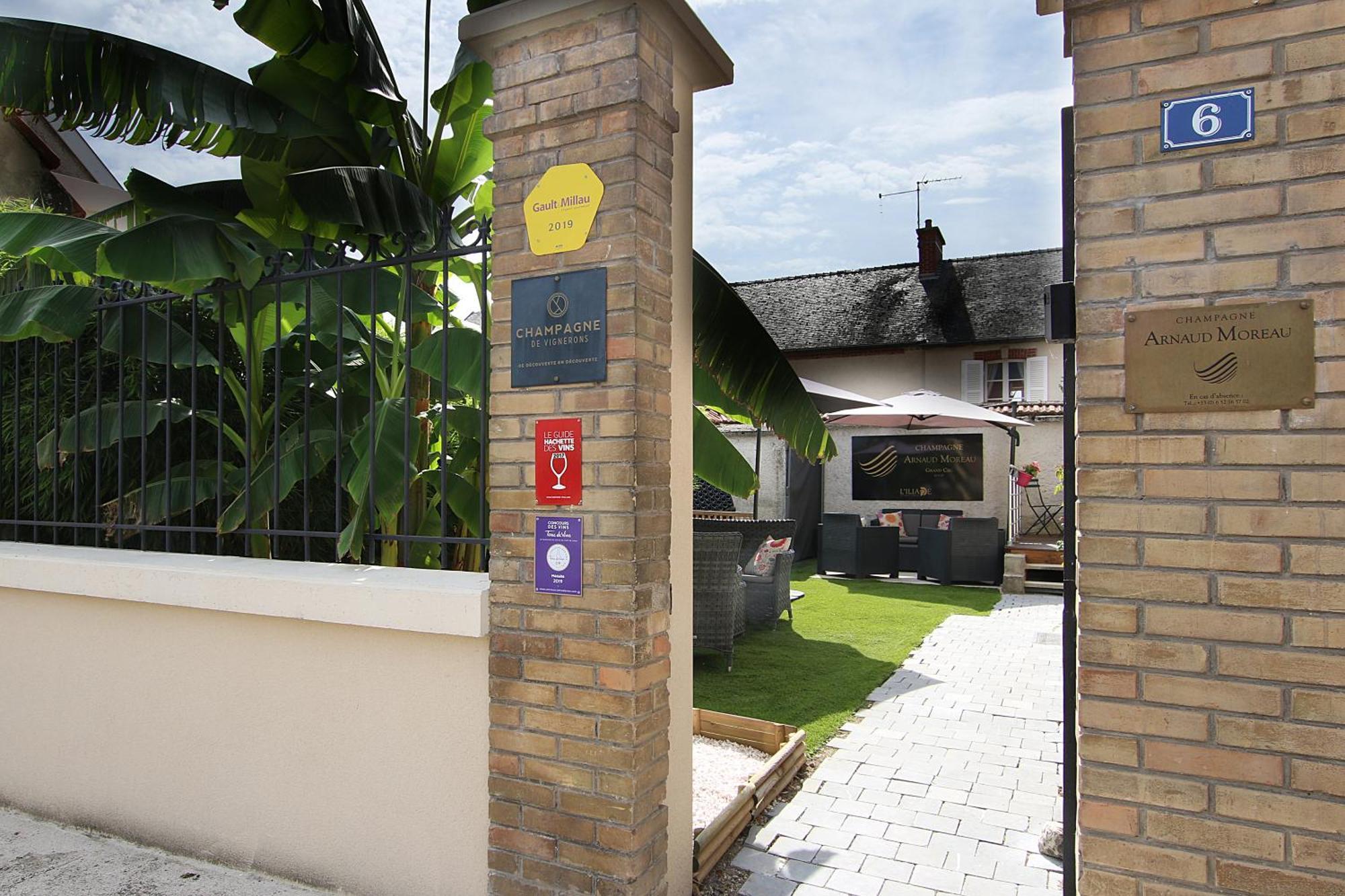 L'Iliade - Chambres D'Hotes - B&B A Bouzy Exterior foto